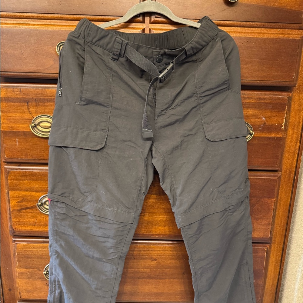 The North Face Men’s Zip-Off Hiking Pants – Size Small